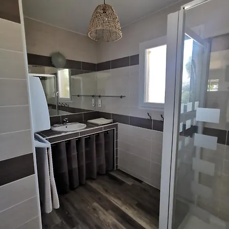 Near Ocean With Swimming Pool *